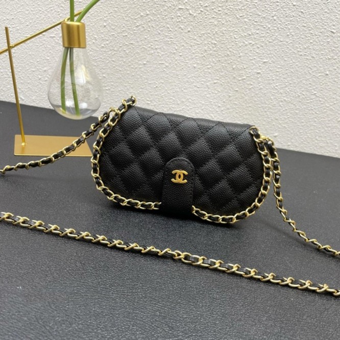 【CHANEL】 フラップバッグ ラムスキン ク