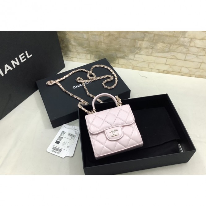 CHANELクラシックチェーンクラッチ★ミニbag AP2682