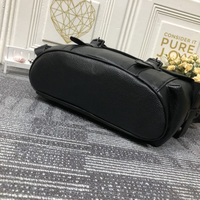 Louis Vuitton クリストファー・メッセンジャー ブラック