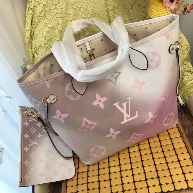 【LouisVuitton】ネヴァーフル トートバッグ