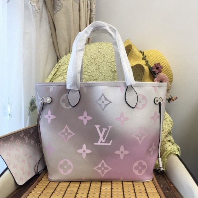 【LouisVuitton】ネヴァーフル トートバッグ