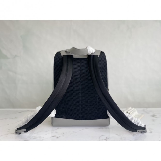 LouisVuitton×レーサー・バックパック リュックM46105