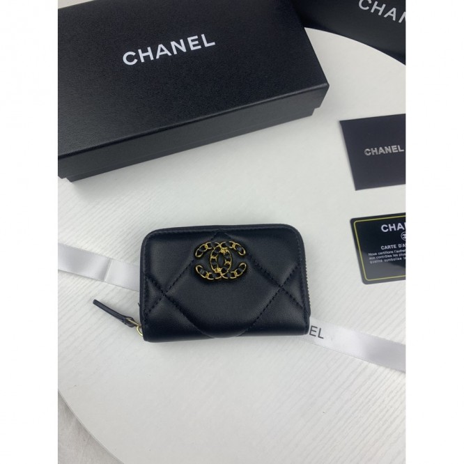 ChaneL・レザー コンチネンタルウォレット 財布 折財布
