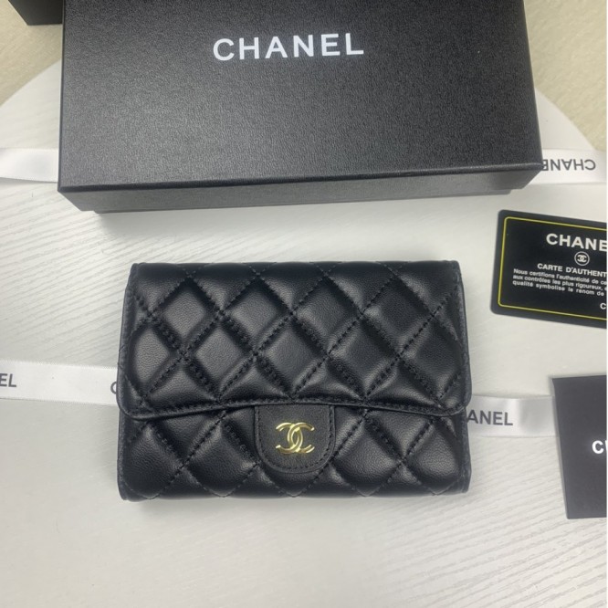 CHANELシャネル ミニ 三折り財布