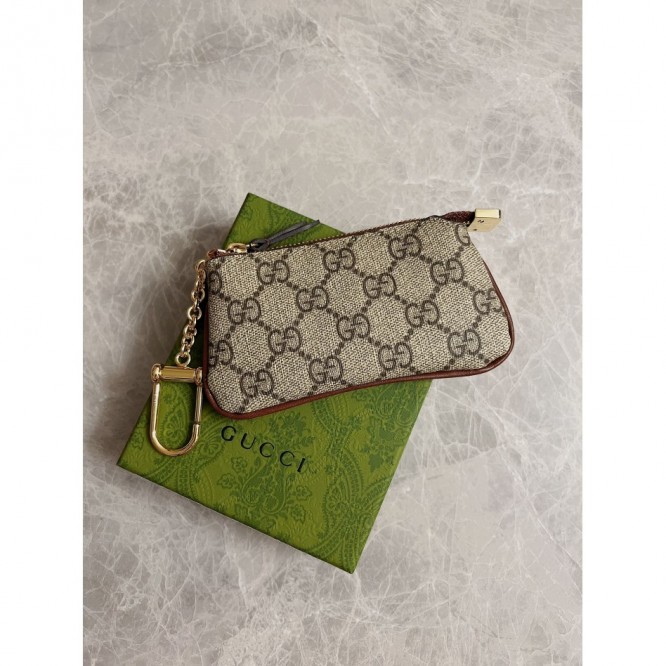 【GUCCI】グッチ シグネチャー レザー キーケース