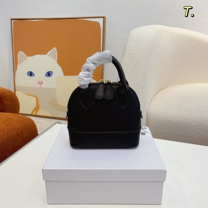【BALENCIAGA】バレンシアガ ショルダーバックハンドバッグ