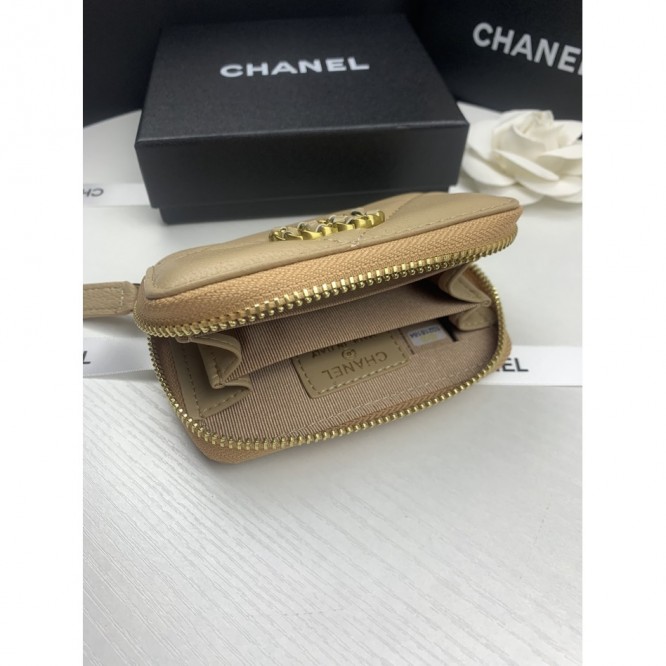 ChaneL・レザー コンチネンタルウォレット 財布 折財布