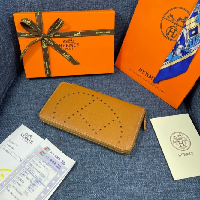 Hermes・レザー コンチネンタルウォレット 財布 折財布