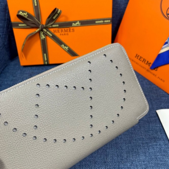 Hermes・レザー コンチネンタルウォレット 財布 折財布