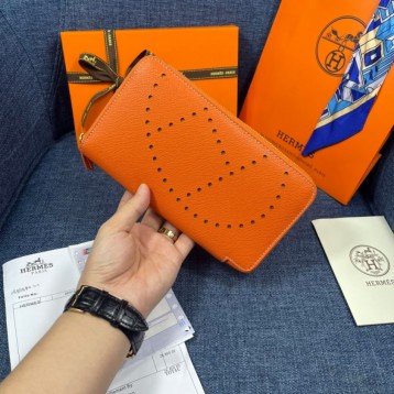 Hermes・レザー コンチネンタルウォレット 財布 折財布