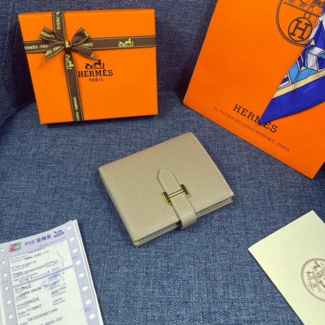Hermes・レザー コンチネンタルウォレット 財布 折財布
