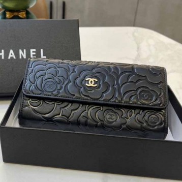 ChaneL・レザー コンチネンタルウォレット 財布 折財布
