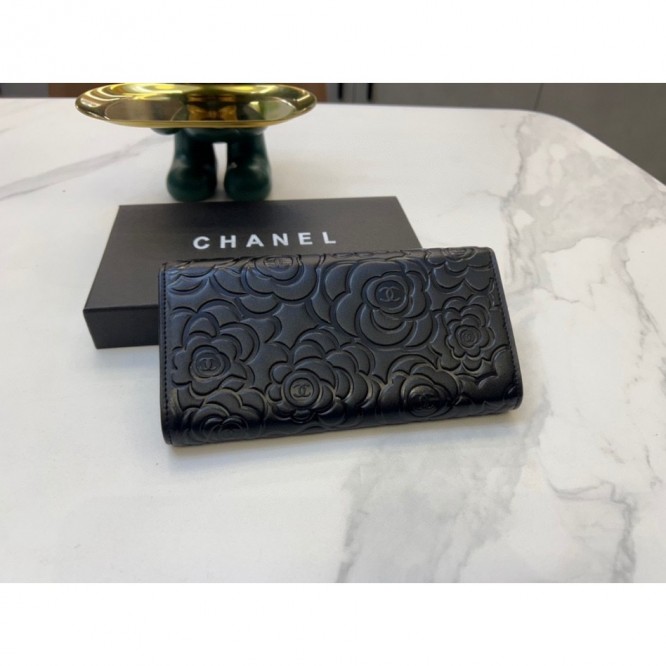 ChaneL・レザー コンチネンタルウォレット 財布 折財布