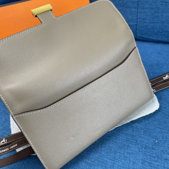 Hermes・レザー コンチネンタルウォレット 財布 折財布