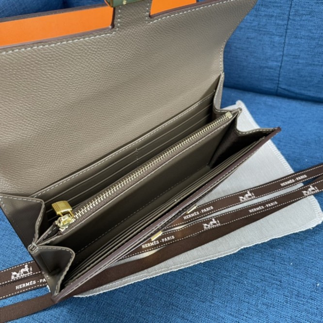Hermes・レザー コンチネンタルウォレット 財布 折財布