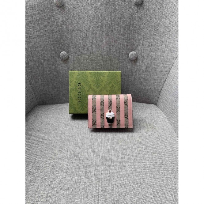 Gucciグッチ アイスクリーム付き カードケース ミニ財布