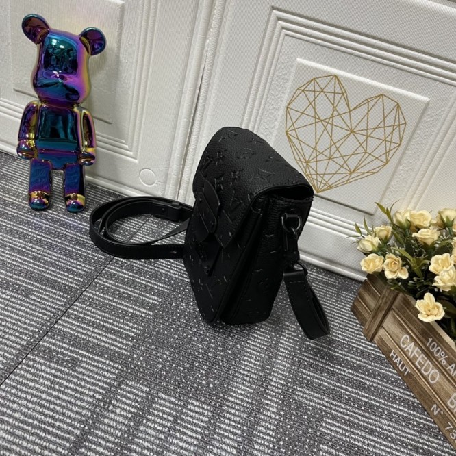 【Louis Vuitton】ヴィトンショルダーバック Sロックウォレット