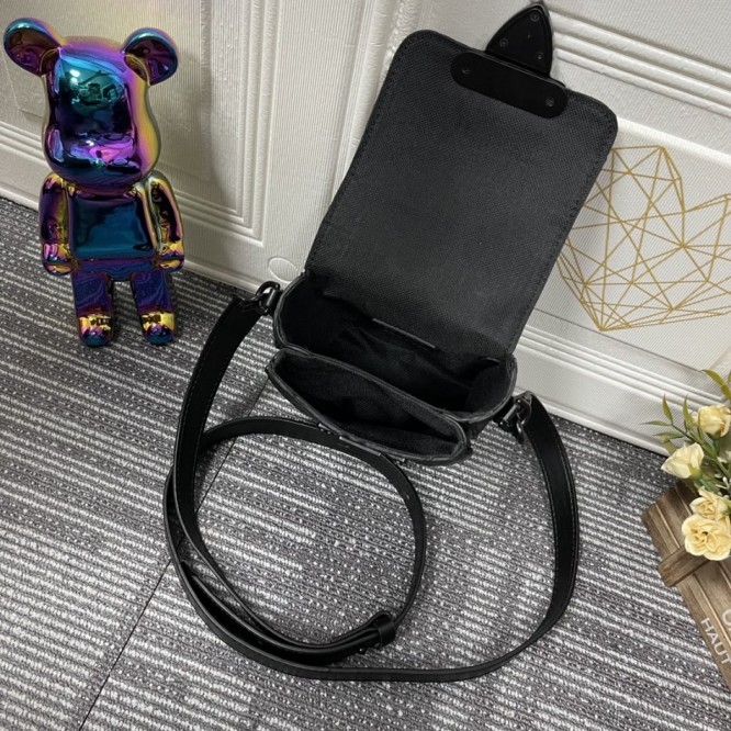 【Louis Vuitton】ヴィトンショルダーバック Sロックウォレット