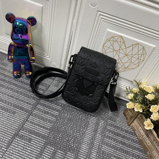 【Louis Vuitton】ヴィトンショルダーバック Sロックウォレット