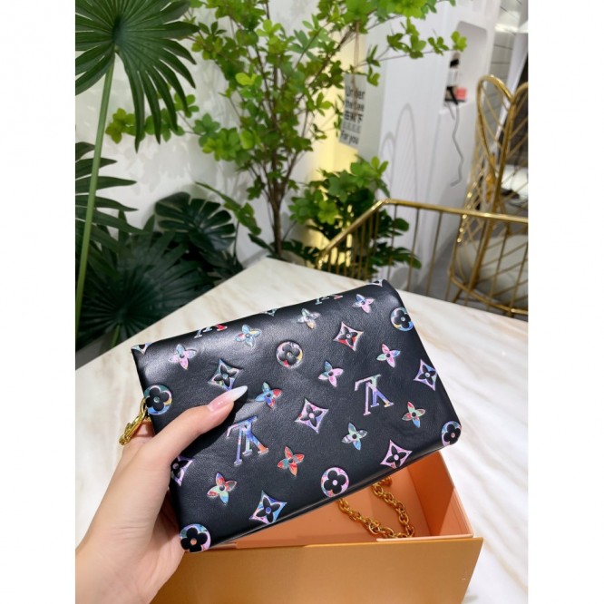 LOUIS VUITTON ポシェット・クッサン バッグ