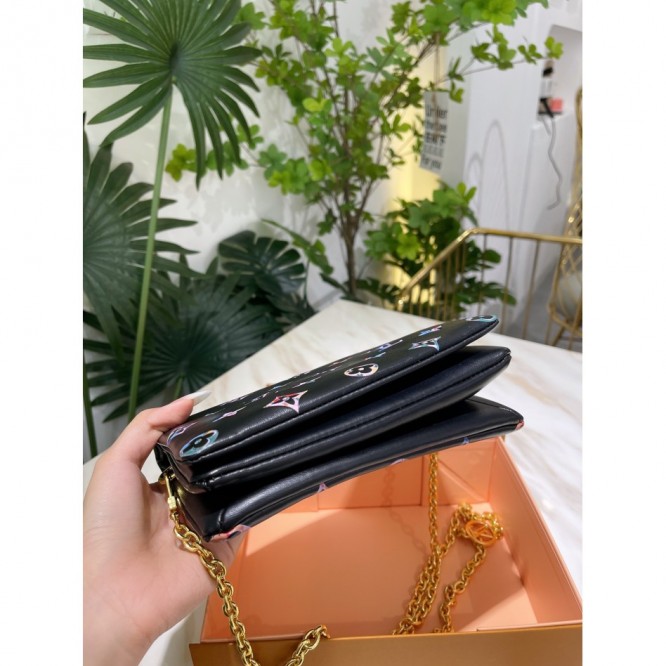 LOUIS VUITTON ポシェット・クッサン バッグ