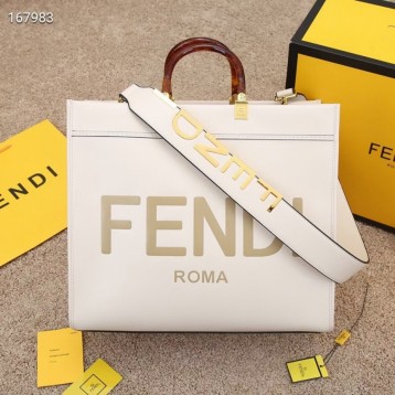 FENDI フェンディ 2021年最新なクラシックな トートバッグ FENDI フェンディ 2021年最新なクラシックな トートバッグ