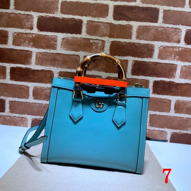 Gucci〔グッチ ダイアナ〕スモール トートバッグ660195