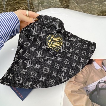 Louis Vuittonルイ・2022年最新のメンズ バケットハット UVカット帽子 レディース ハット サファリハット Louis Vuittonルイ・2022年最新のメンズ バケットハット UVカット帽子 レディース ハット サファリハット