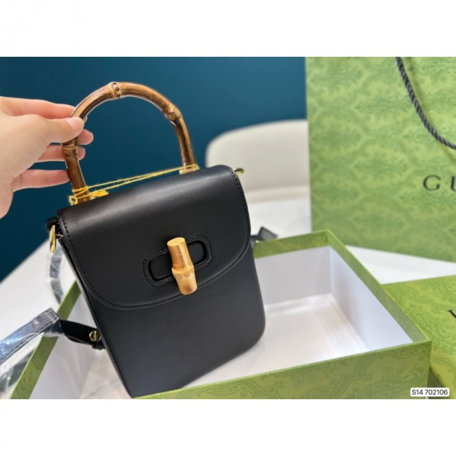 GUCCI バンブー ミニ ハンドバッグ