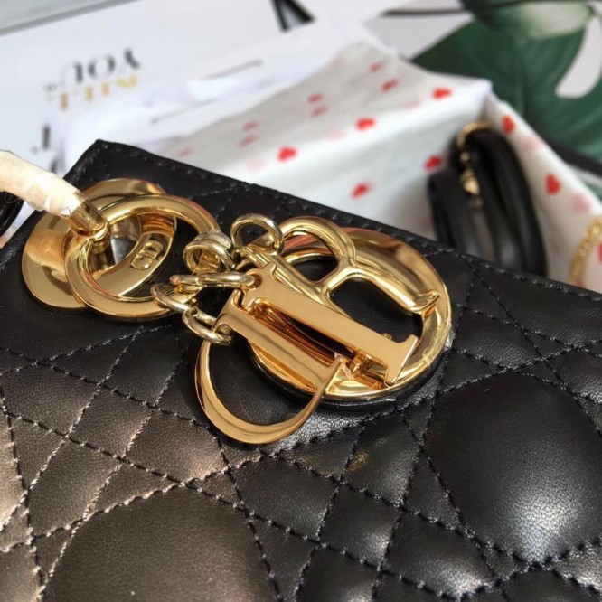 ディオール LADY DIOR ミニバッグ エレガント