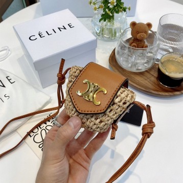【CELINE】直営店買付#ラフィアのクロスボディAIRPODSパニエ