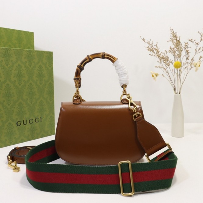Gucci〔グッチ バンブー 1947〕 スモール トップハンドルバッグ ‎675797 