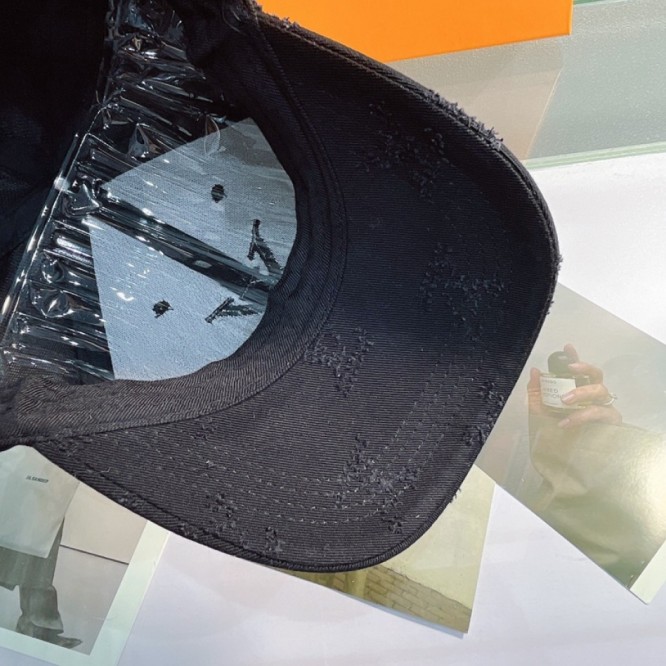 Louis Vuittonルイ・2022年最新キャップ スポーツ帽子 男女兼用 日よけ 野球帽 帽子 ベースボールキャップ