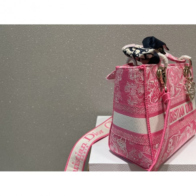 DIOR LADY D-LITE ミディアムバッグ ピンク