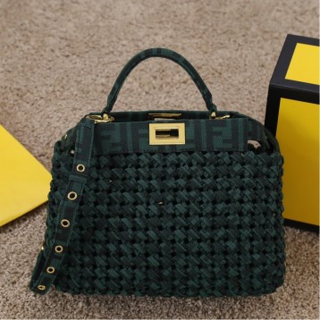 FENDI フェンディ なクラシックな ショルダーバッグハンドバッグ
