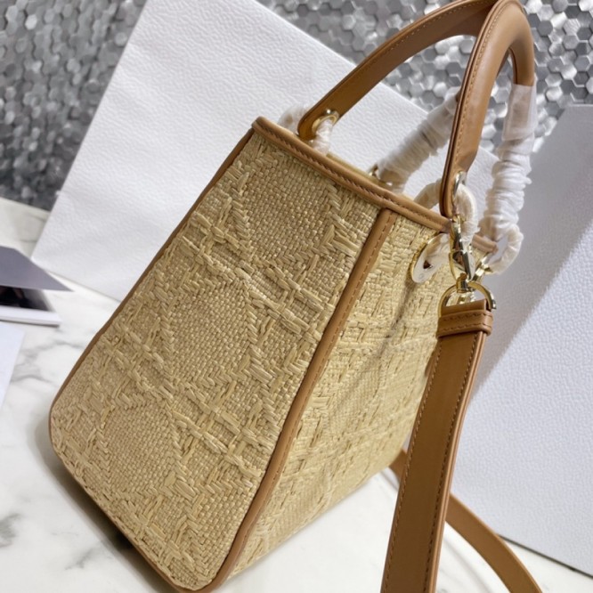 【ディオール】LADY DIOR カナージュミディアム バッグM0565OMBD