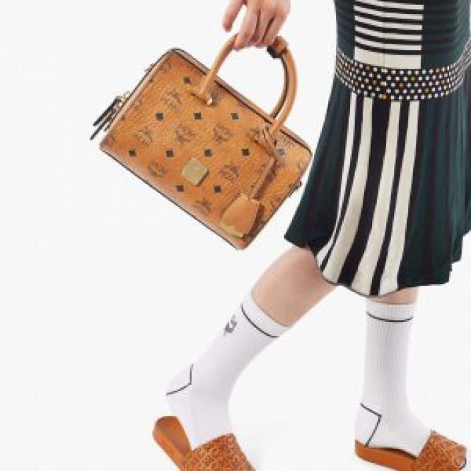 【世界中で大人気】MCM 〈エッセンシャル〉 ボストンバッグ ヴィセトス Essential Visetos Original ショルダーバッグ クロスボディバッグ MWB9SSE67CO001
