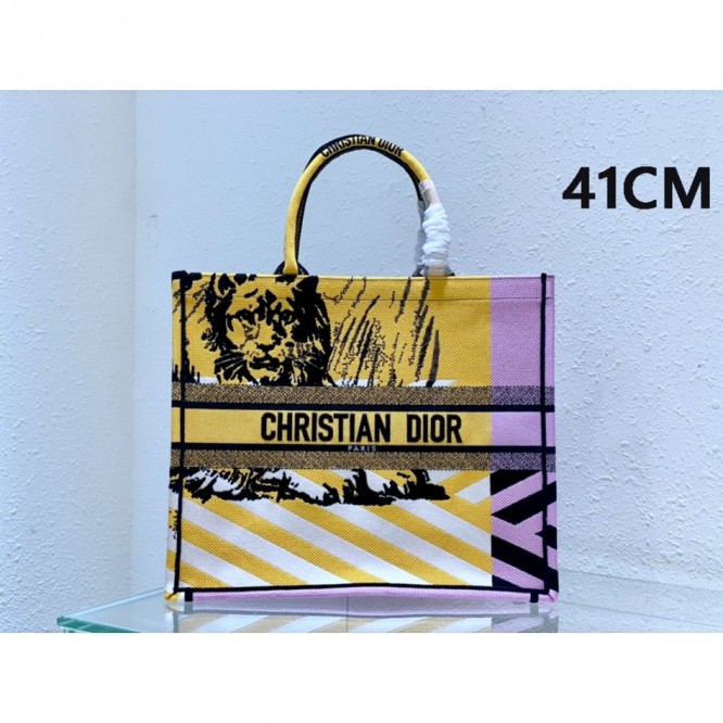 Dior ☆ DIOR BOOK TOTE ラージバッグ