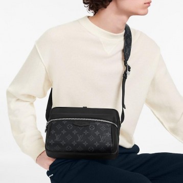 LOUIS VUITTON アウトドアメッセンジャー PM M30233 LOUIS VUITTON アウトドアメッセンジャー PM M30233