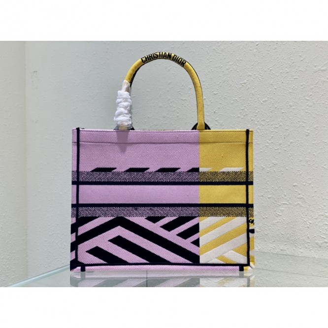 Dior ☆ DIOR BOOK TOTE ラージバッグ