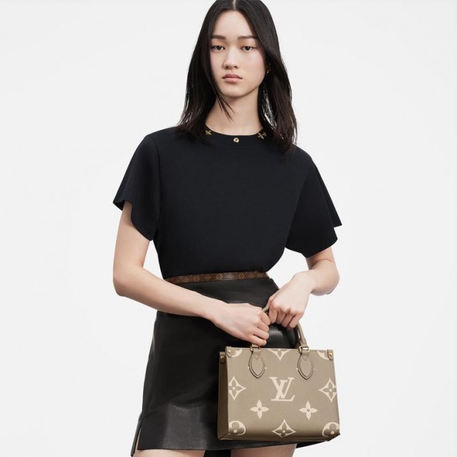 LOUIS VUITTON オンザゴー PM M45779