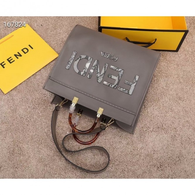 FENDI フェンディ 2021年最新なクラシックな トートバッグ