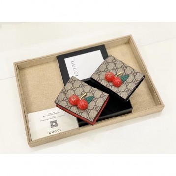 【GUCCI】チェリー GGスプリーム キャンバスミニ財布
