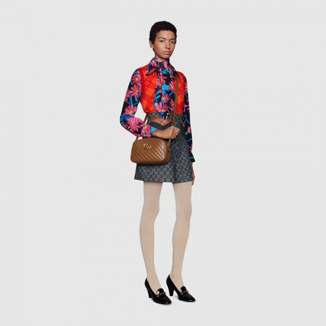 【人気アイテム☆】GUCCI グッチ 〔GGマーモント〕キルティング スモール ショルダーバッグ 447632 0OLFT 2535