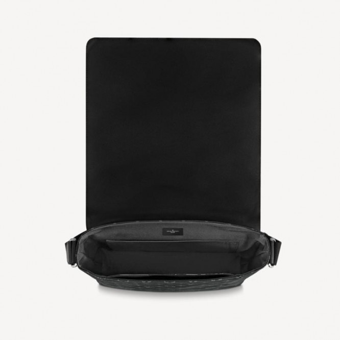 LOUIS VUITTON メンズショルダーバッグ M44001