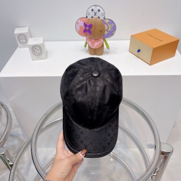 ルイ・2021年最新のキャップ LV ロゴキャップ スポーツ帽子 男女兼用 日よけ 野球帽 帽子 ベースボールキャップ ルイ・2021年最新のキャップ LV ロゴキャップ スポーツ帽子 男女兼用 日よけ 野球帽 帽子 ベースボールキャップ