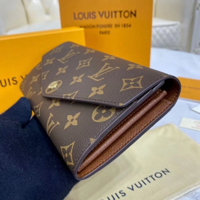 LOUIS VUITTON M60531  ポルトフォイユ・サラ財布