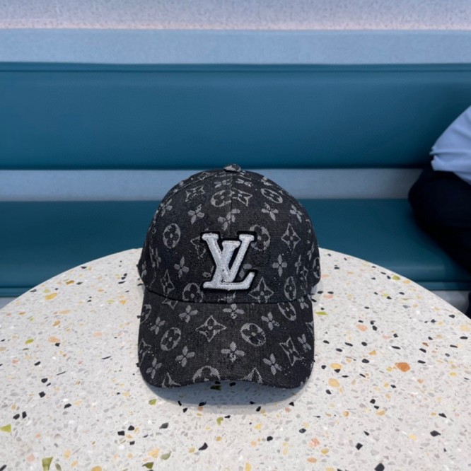 Louis Vuittonルイ・2022年最新キャップ スポーツ帽子 男女兼用 日よけ 野球帽 帽子 ベースボールキャップ