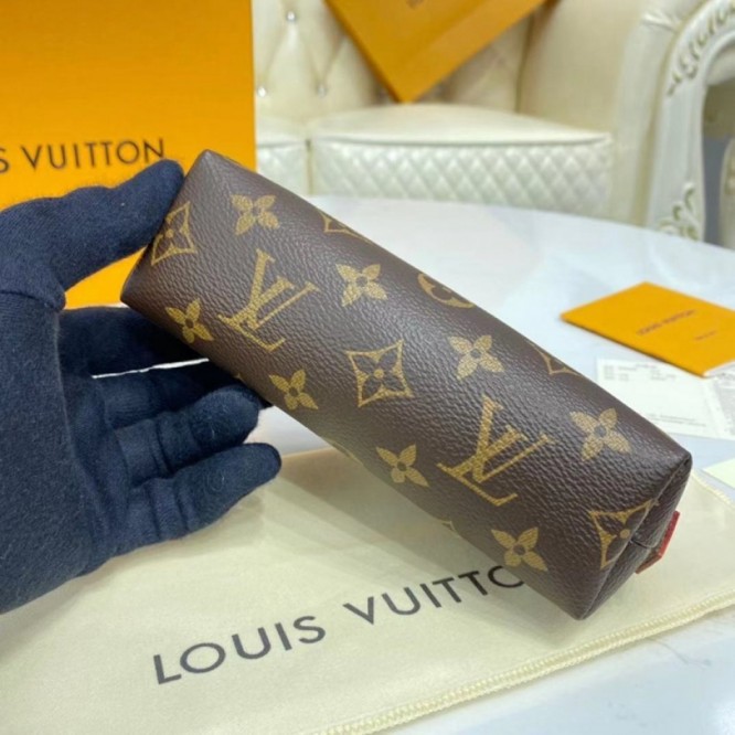 LOUIS VUITTON M47515  ポシェット・コスメティック財布キーケース
