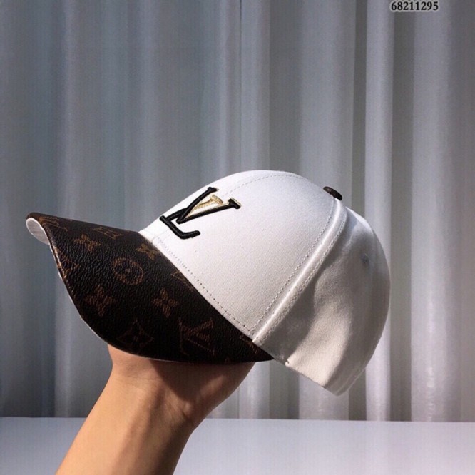 Louis Vuittonルイ・2022年最新キャップ スポーツ帽子 男女兼用 日よけ 野球帽 帽子 ベースボールキャップ